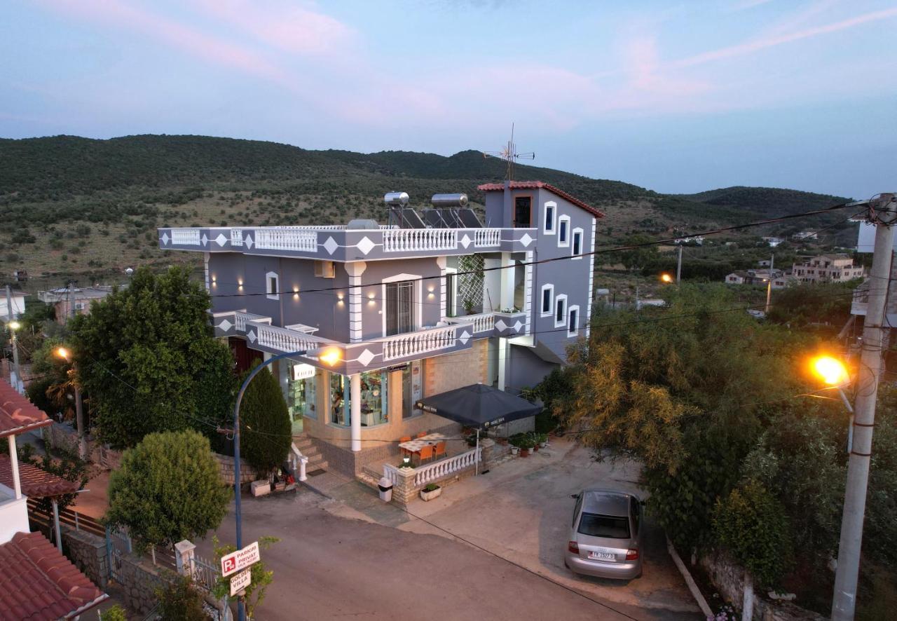 Villa Caca 卡萨米尔 外观 照片